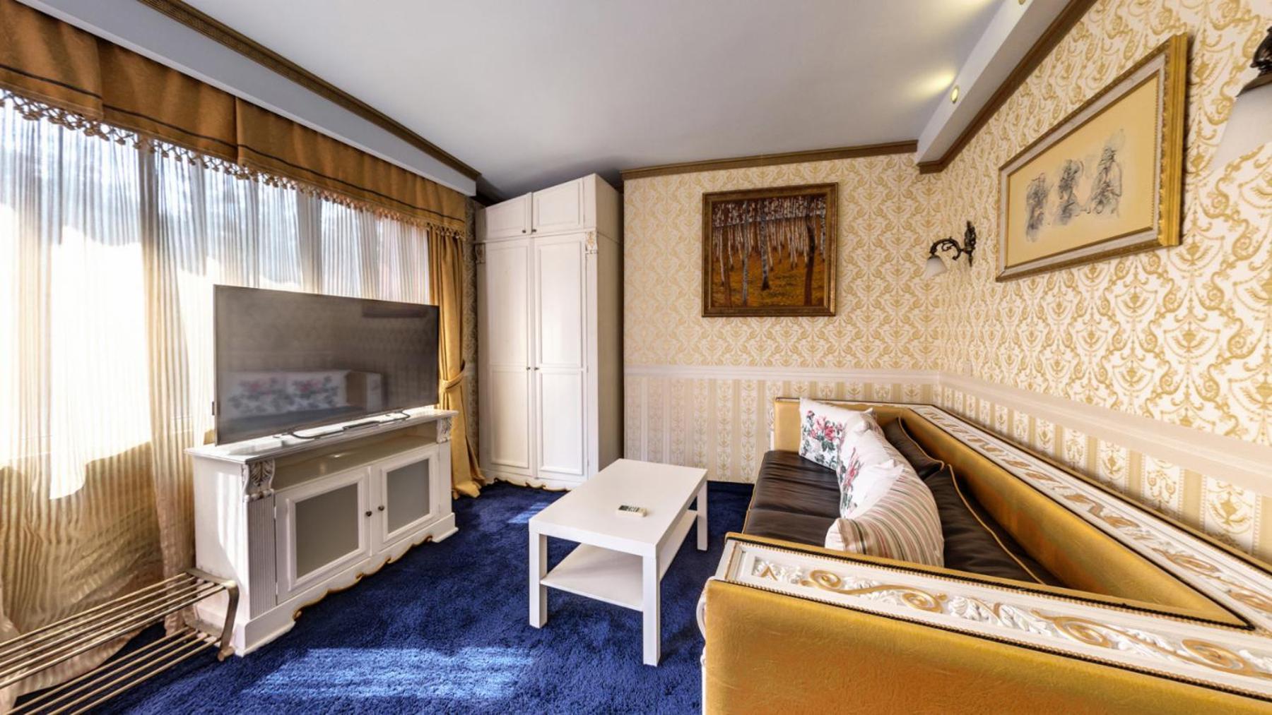 Zodiak Hotel